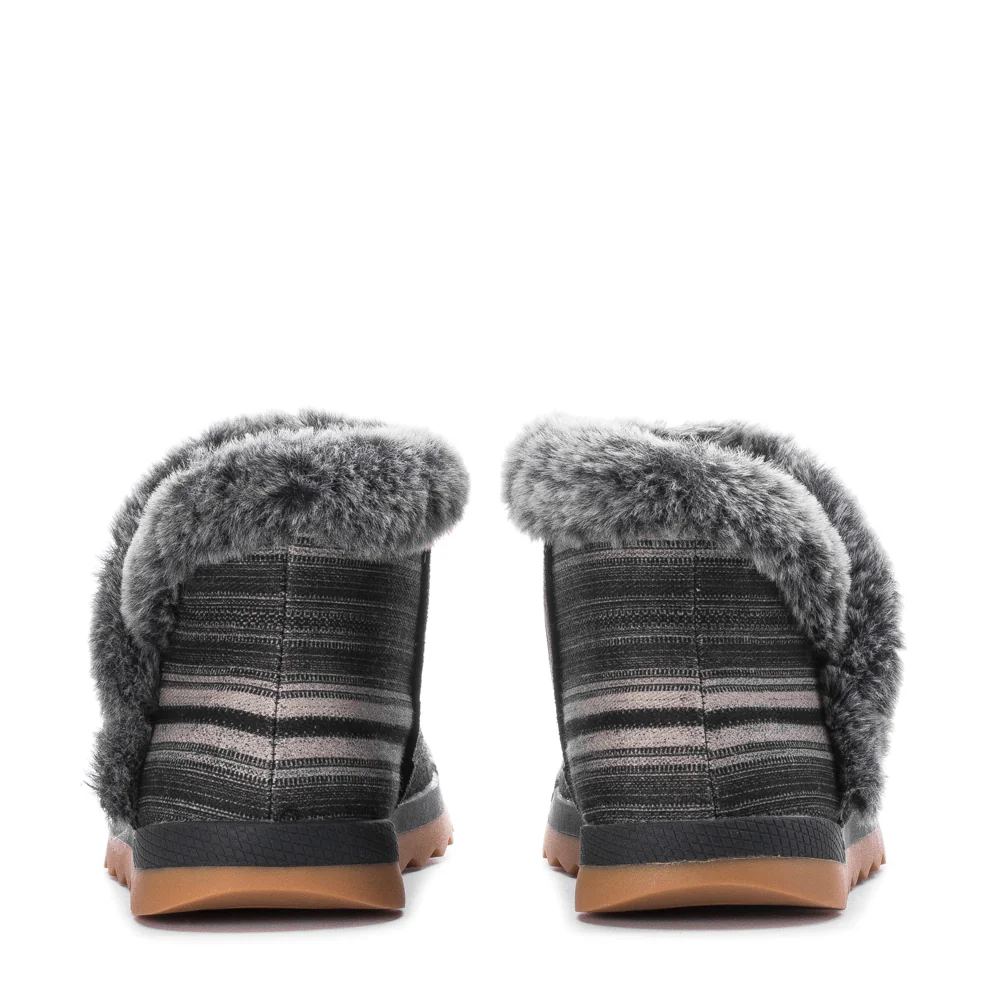Bobs Cozy Chill - Womens - Image 5