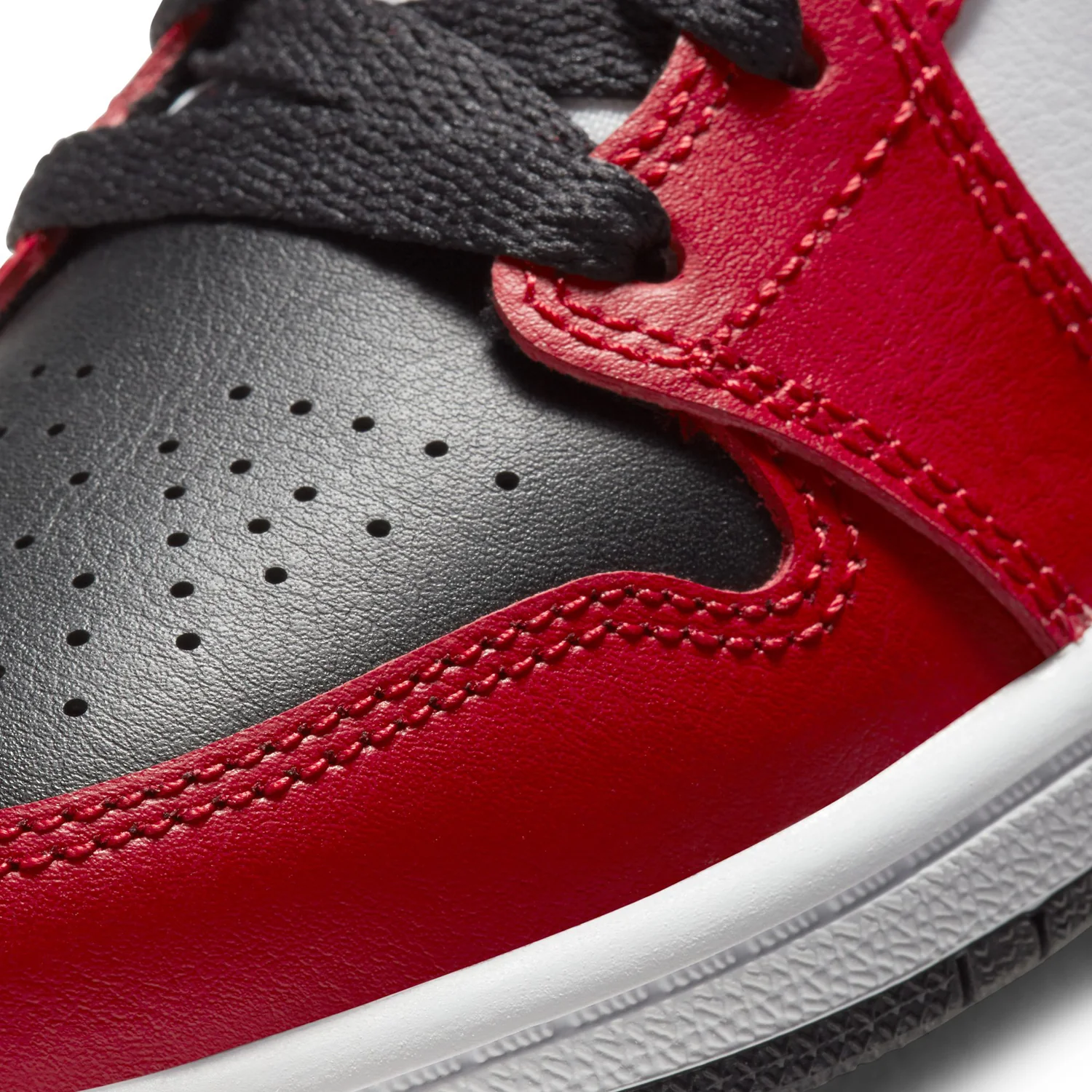 AJ1 Mid - Kids - Image 6
