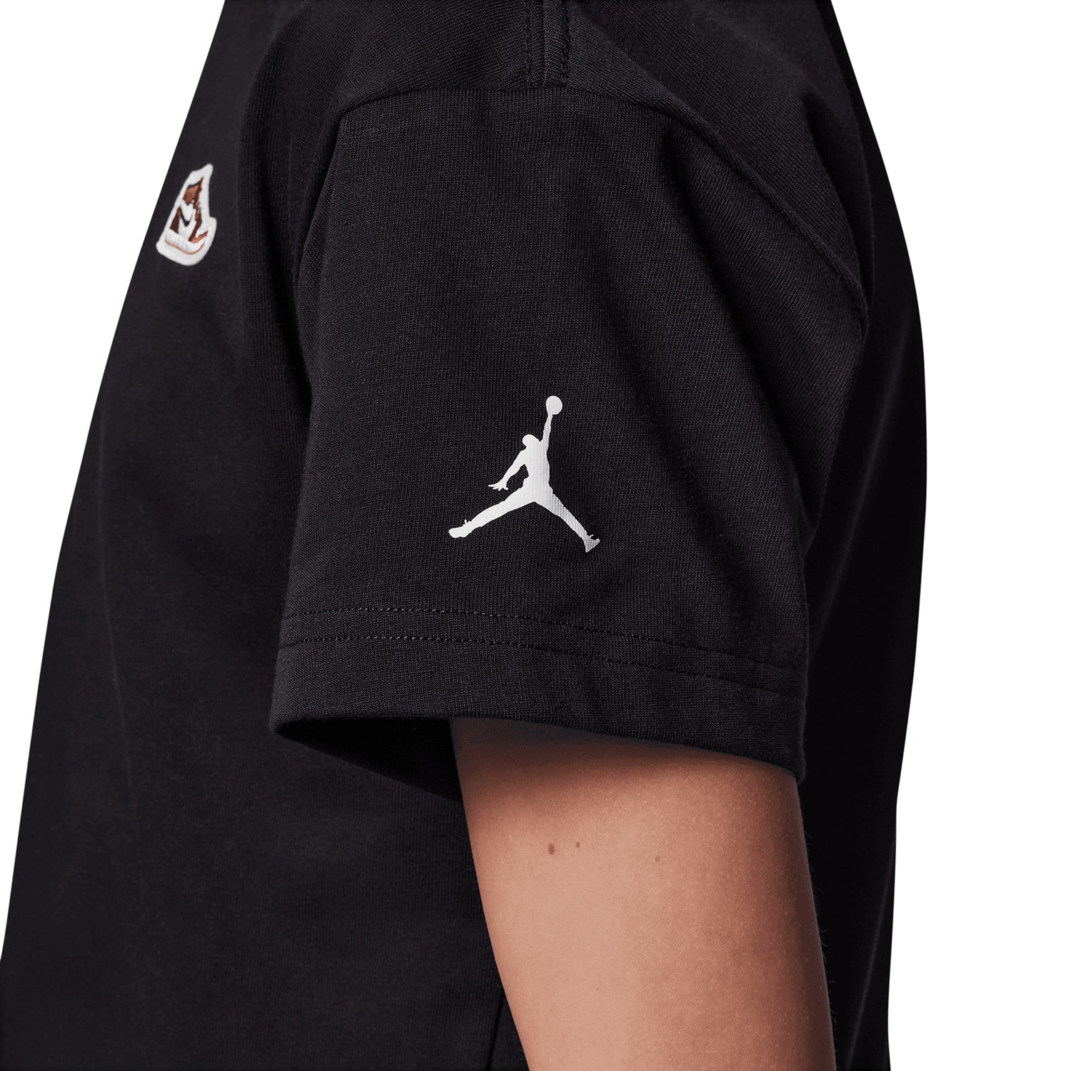 AJ1 Patch Tee - Youth - Image 5