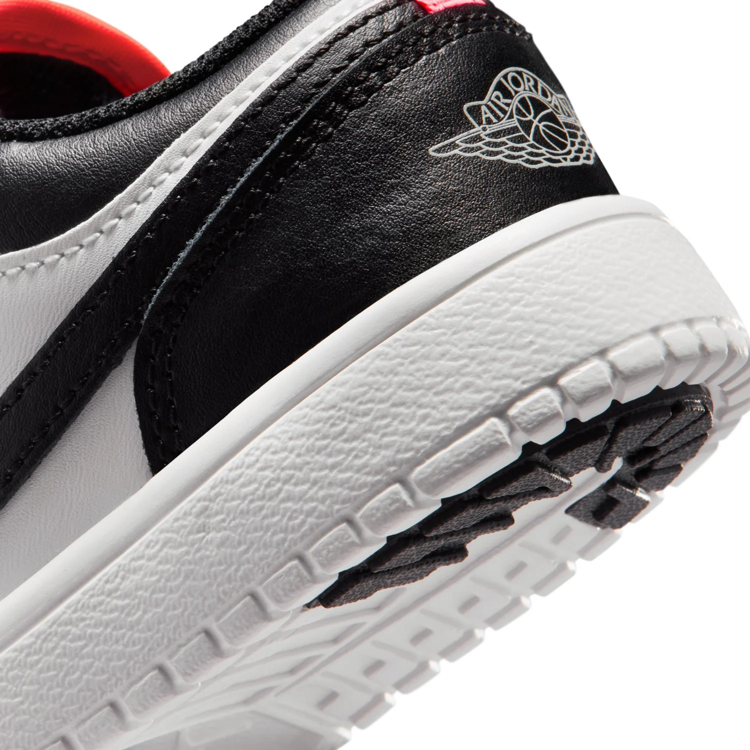 AJ 1 Low Alt - Kids - Image 7