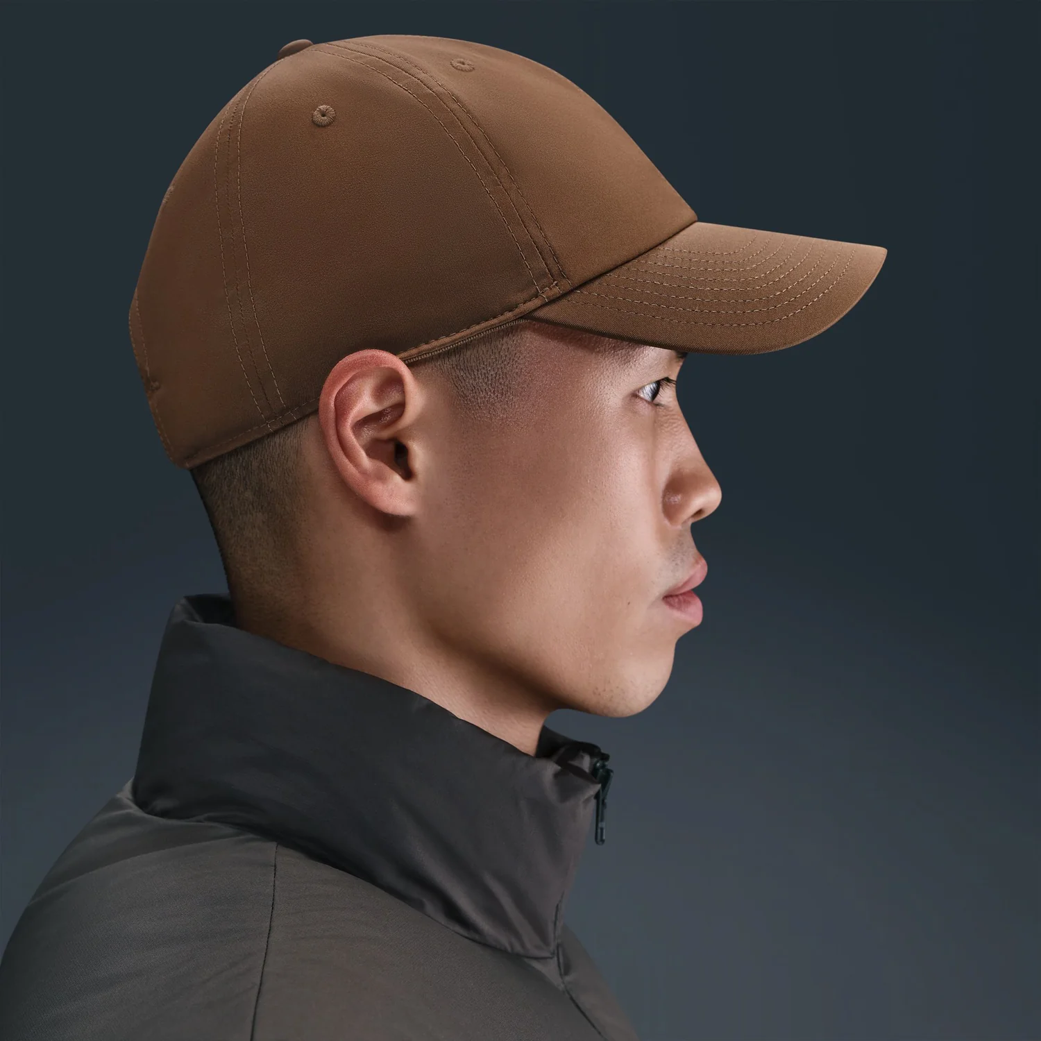 Nike Club Cap Metal Swoosh Strapback - Image 4