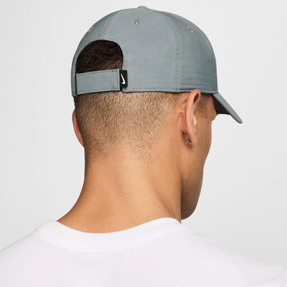 Nike Dri-Fit Club Cap Structured Swoosh Performance Strapback - Image 5