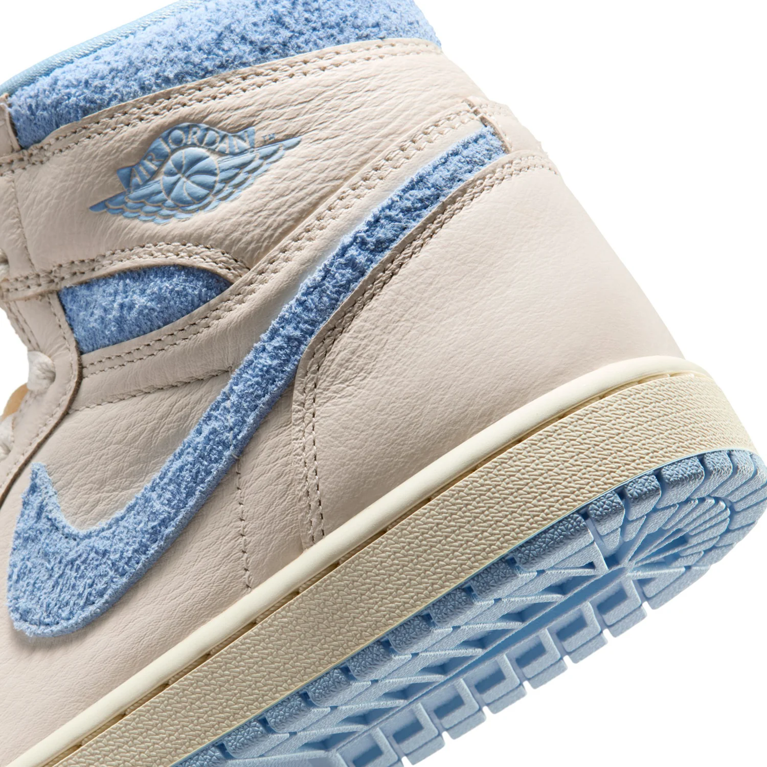 Retro 1 High OG - Womens - Image 7