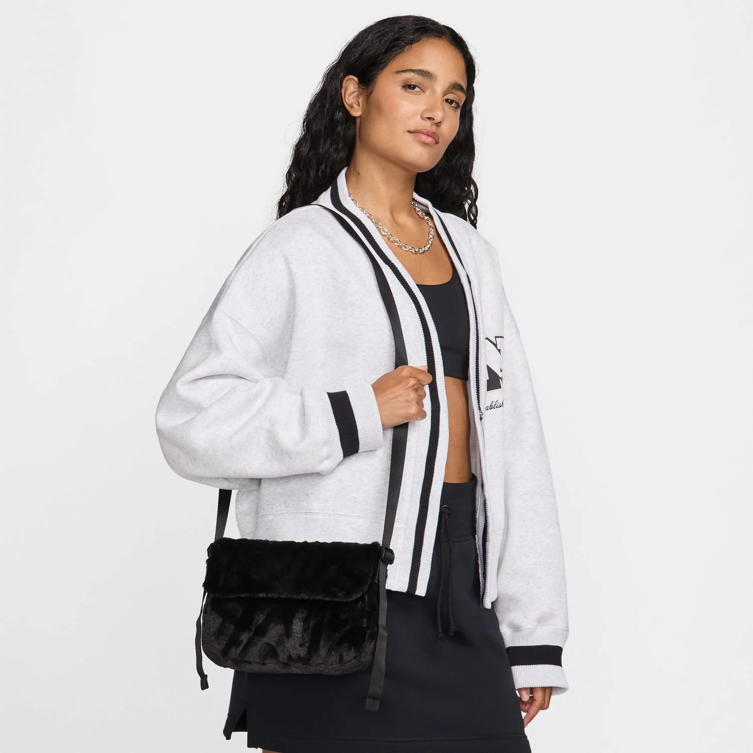 Faux Fur Crossbody - 1L - Image 2