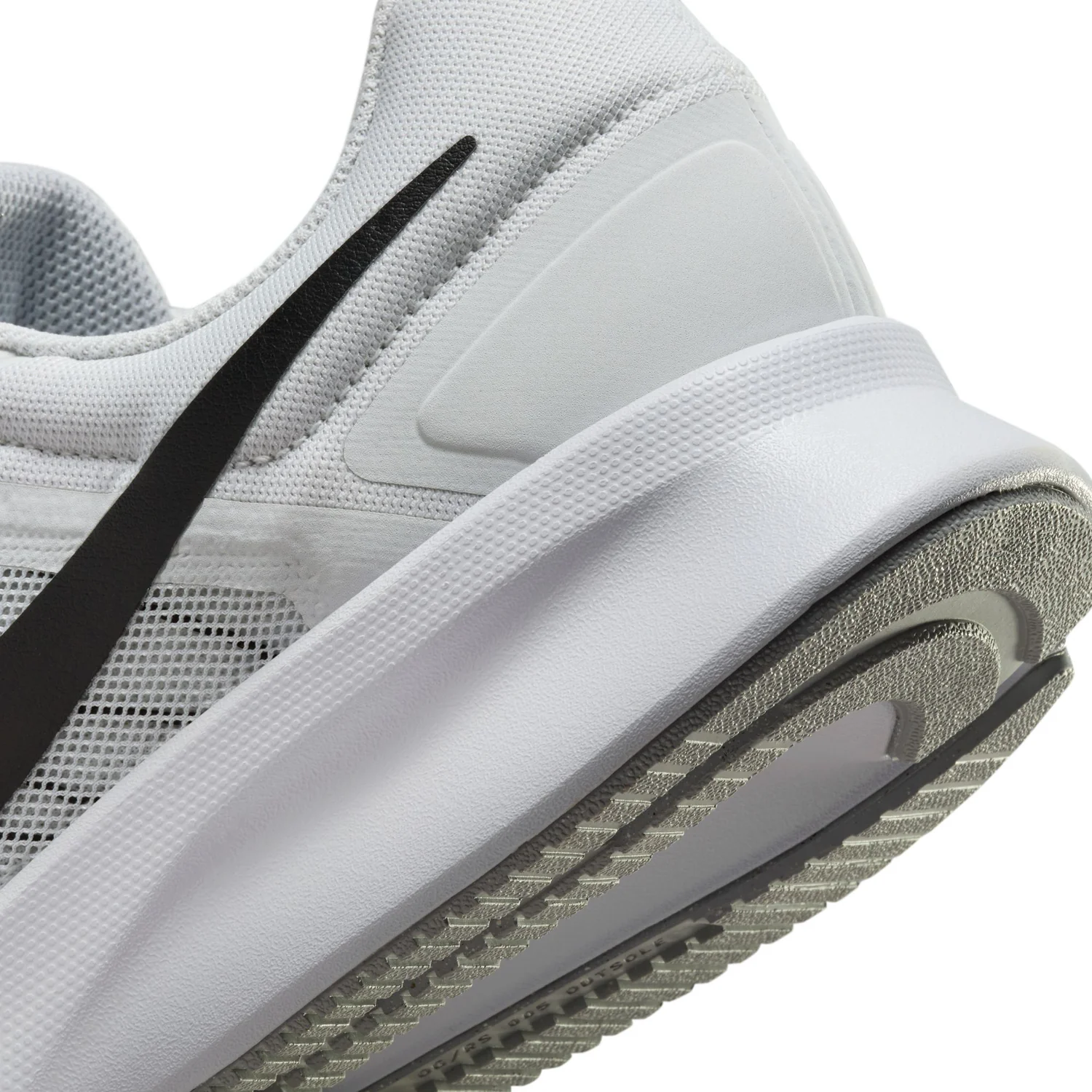 Run Swift 3 Wide - Mens - Image 8
