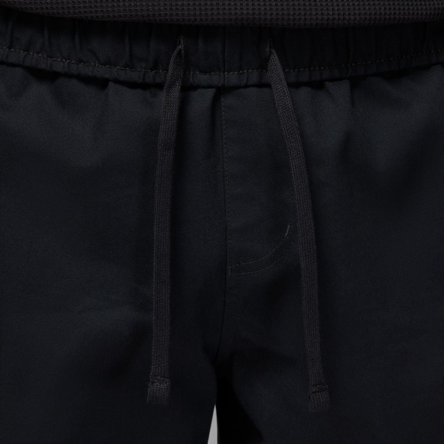 MJ Essential Woven Short - Mens - Image 6