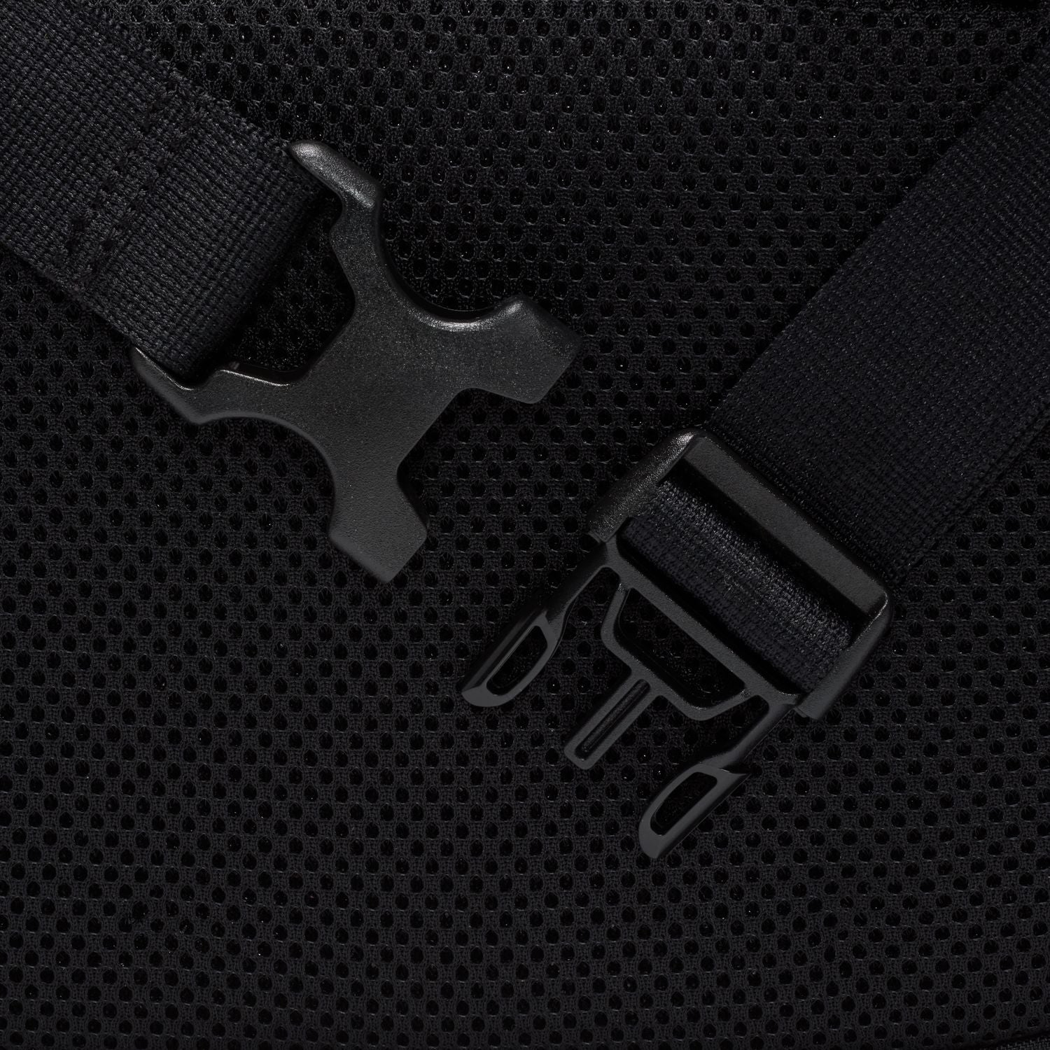 Hayward Patrol Crossbody - 4L - Image 6