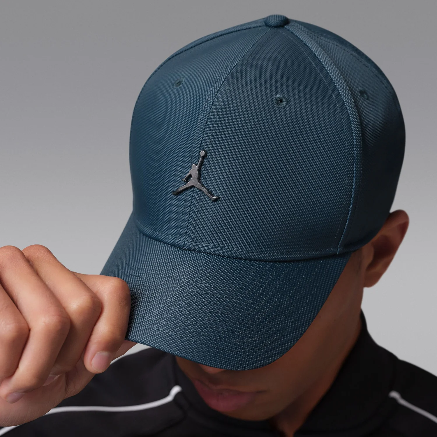 Jordan Rise Cap Structured Curved Bill Metal Jumpman Strapback - Image 6