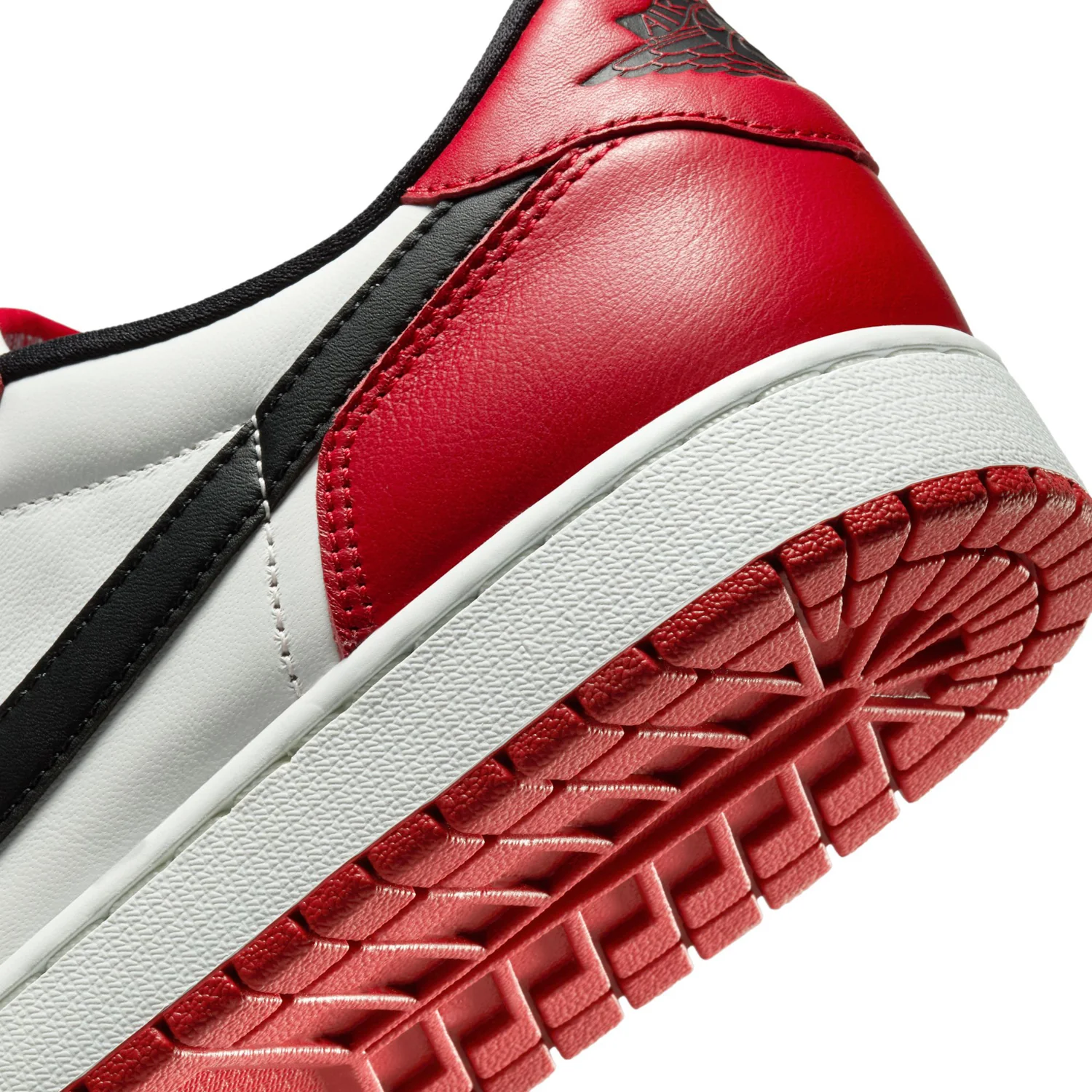 Retro 1 Low OG - Mens - Image 8