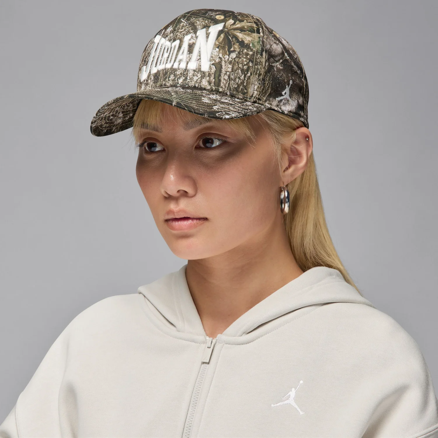 Jordan Rise Cap Structured Curved Brim Realtree Snapback - Image 2