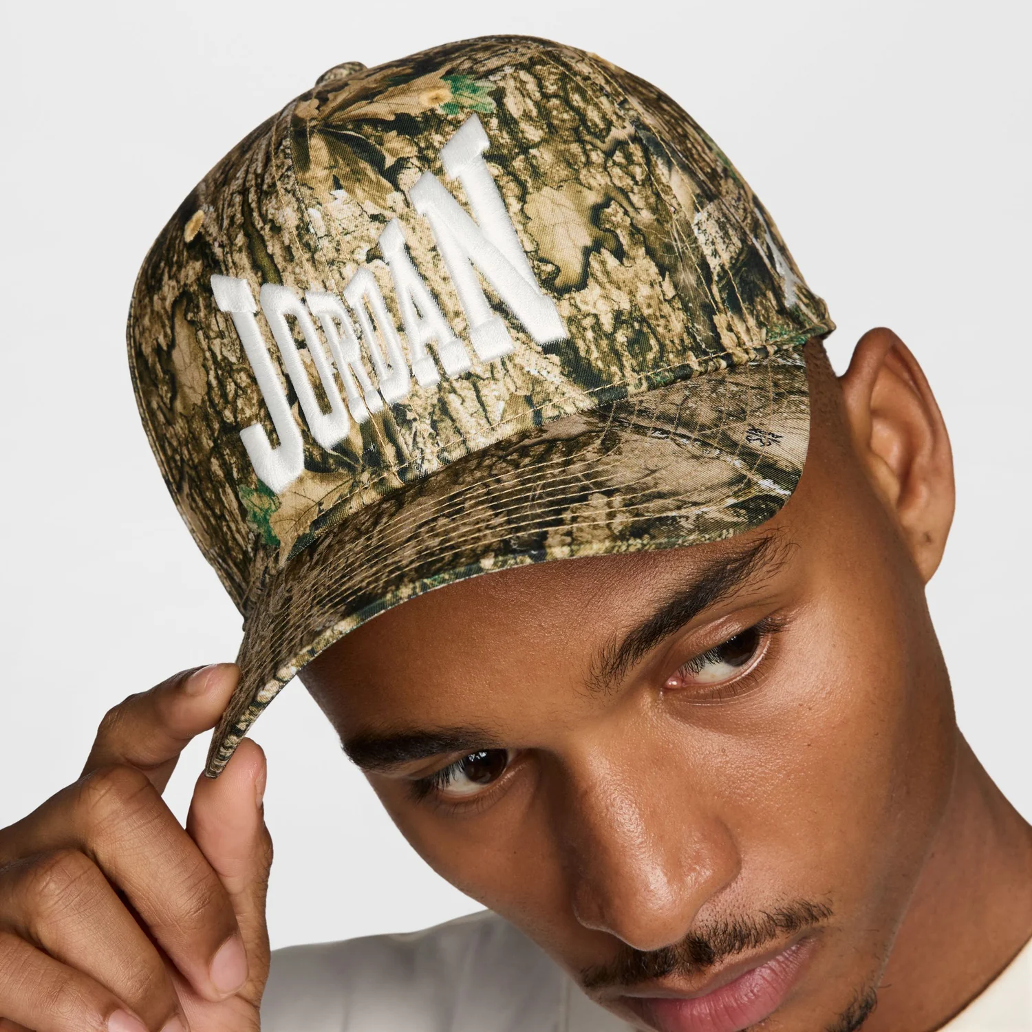 Jordan Rise Cap Structured Curved Brim Realtree Snapback - Image 5