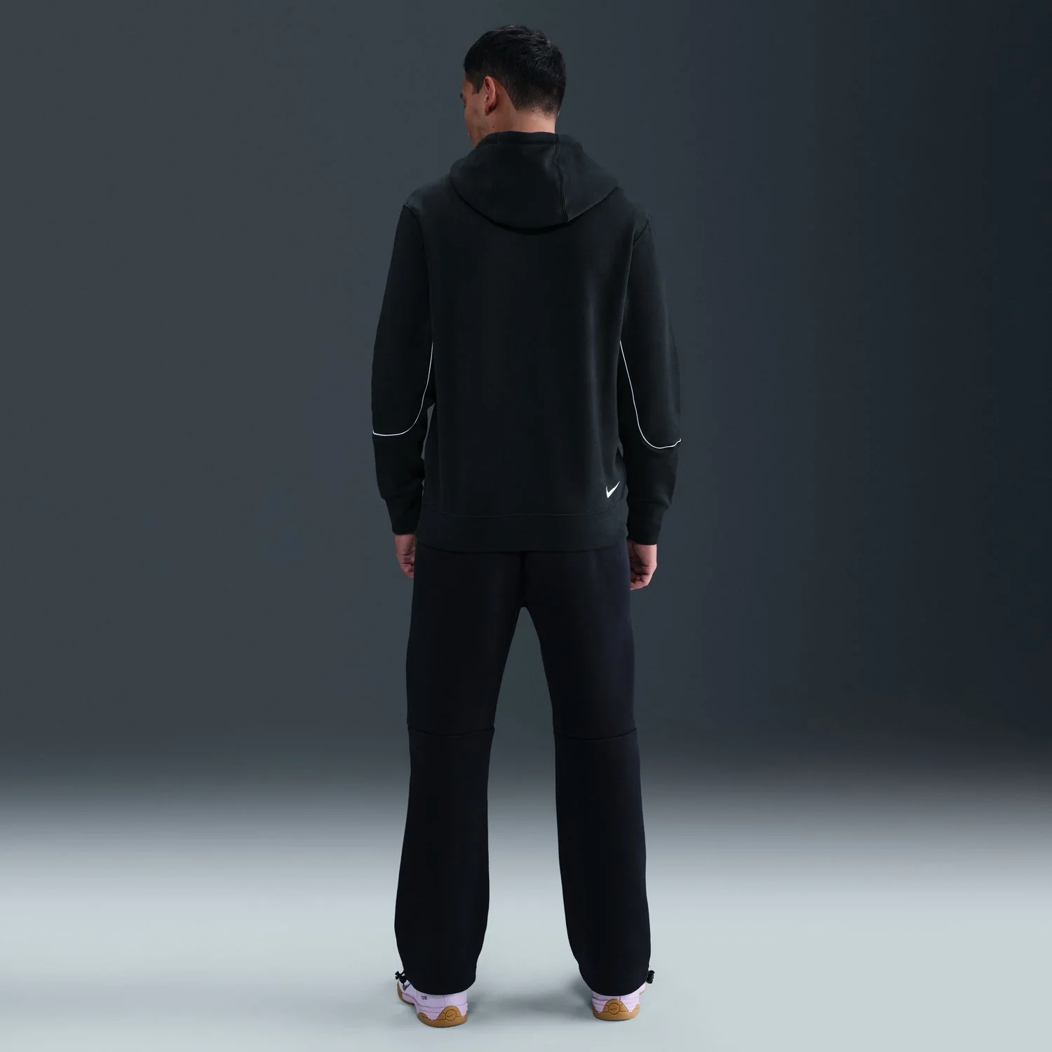 T90 Club Hoody -Mens - Image 5