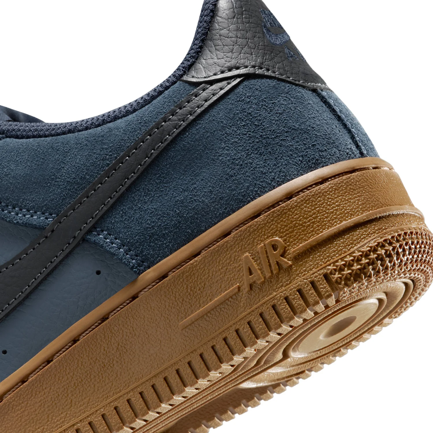 Air Force 1 LV8 2 - Youth - Image 7