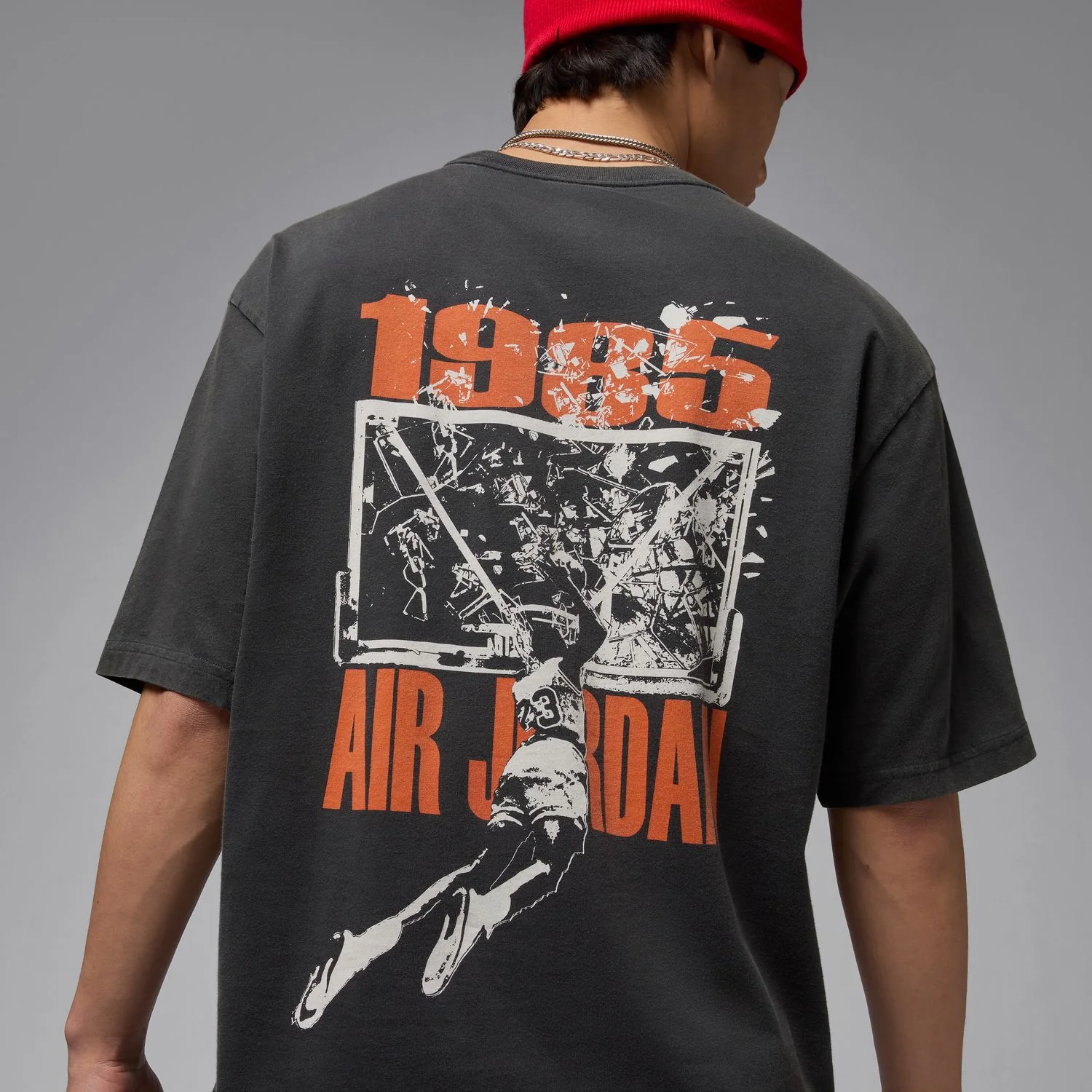 MJ Oversized Graphic Crew -Mens - Image 7