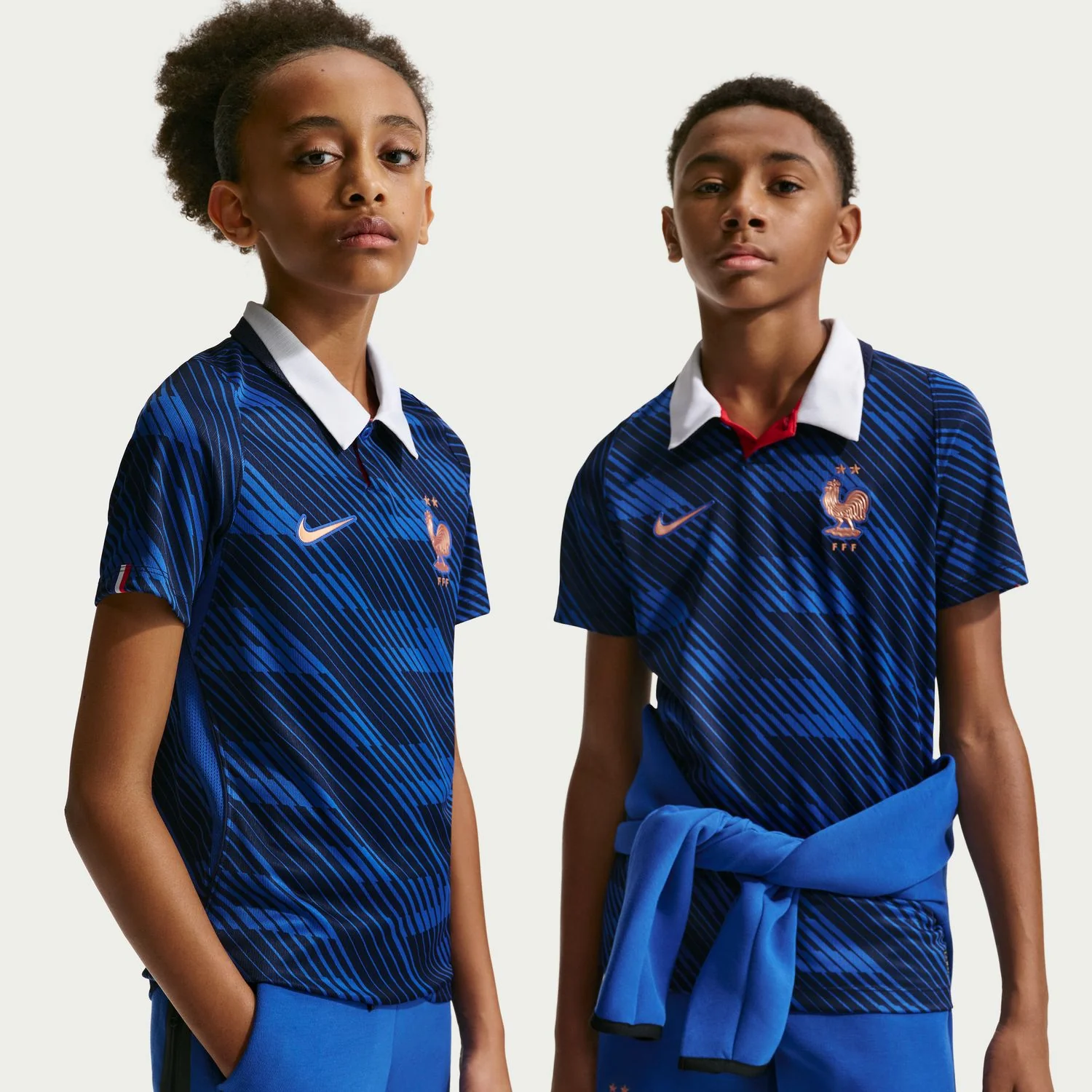 France 26/27 Stadium Home Jersey - Youth - Image 2