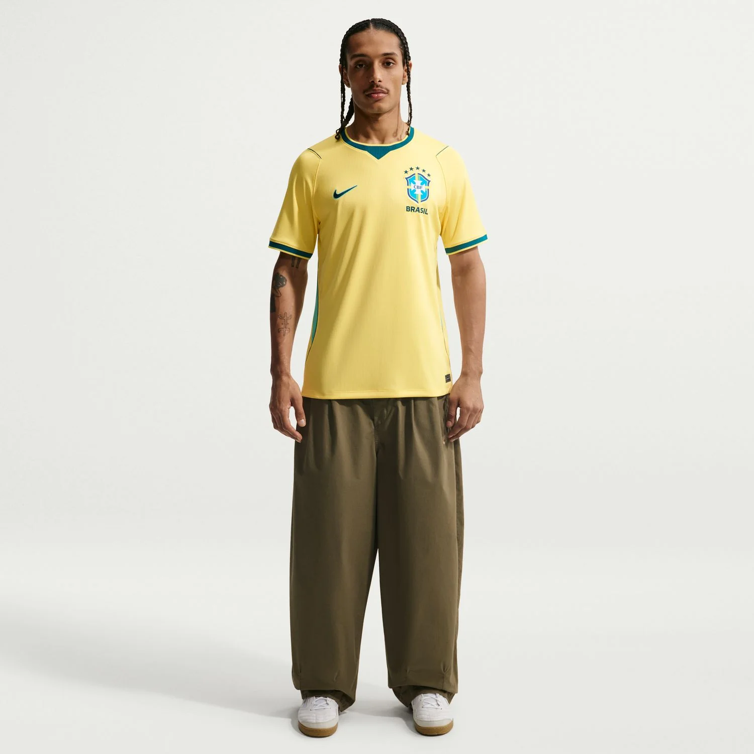 Brazil 26/27 Replica Home Jersey - Mens - Image 3