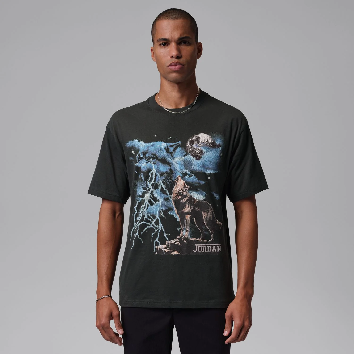 Jordan Graphic Wolf Tee -Mens - Image 5