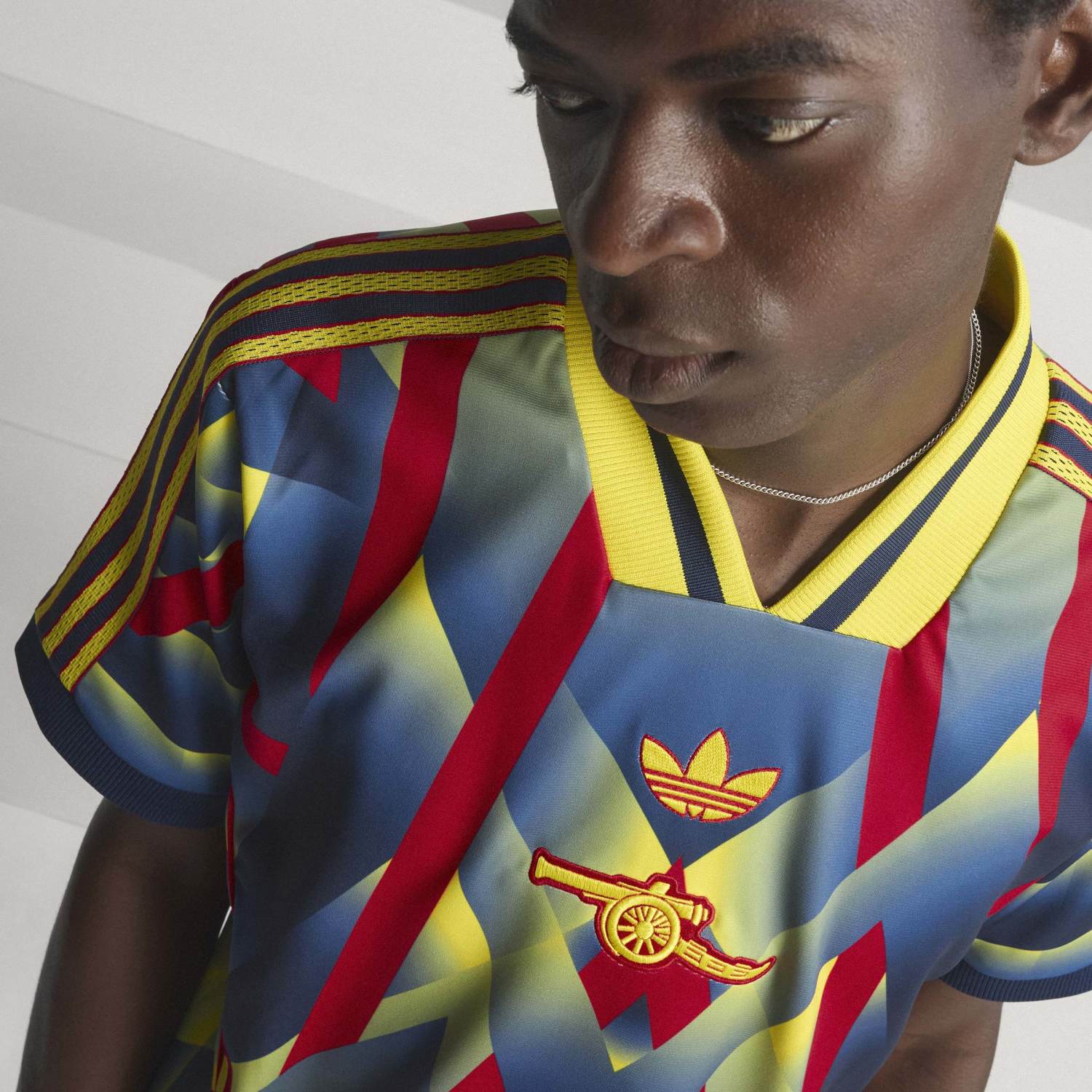 Arsenal 25/26 Lifestyle Jersey - Mens - Image 4