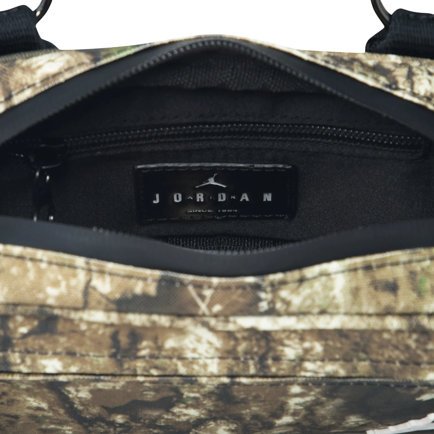 Realtree Camera Bag - Image 3